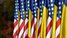 Как получить рабочую визу в США в Центро
